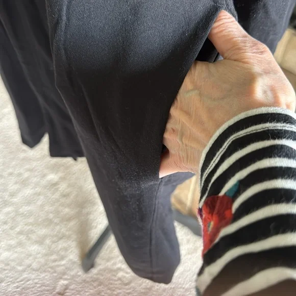 Athleta Mantra Hooded Wrap Sweatshirt
Jacket Cardigan - Picture 10 of 15